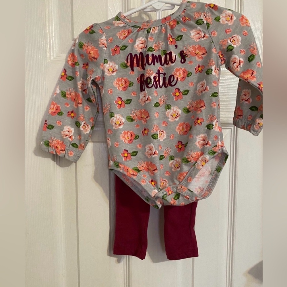 Mama’s Bestie Outfit